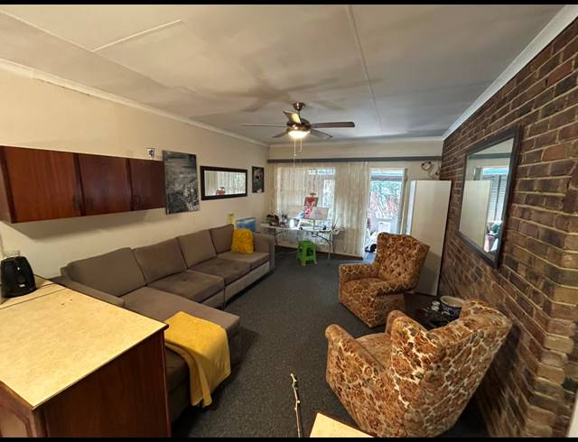 1 BEDROOM APARTMENT FOR SALE IN MEERHOF